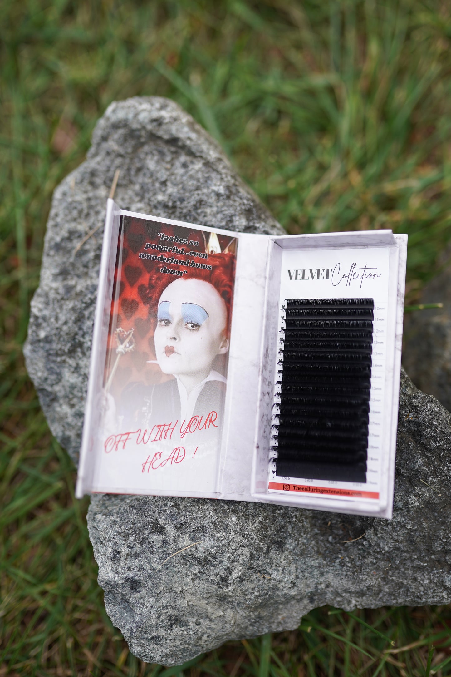 MAJESTY (VELVET LASH COLLECTION)