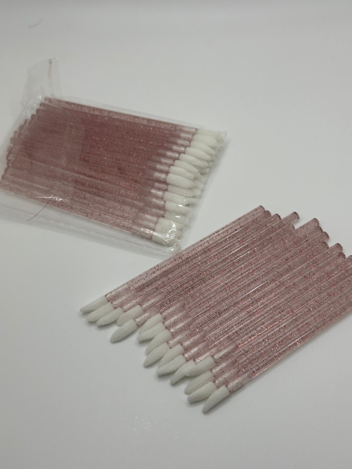 LIP APPLICATORS